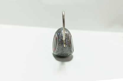 Slim hydrodynamic body for bottom fishing
